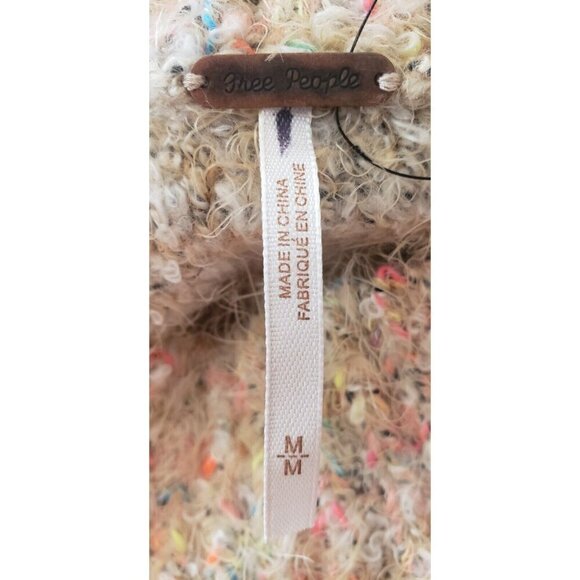 NEW FREE PEOPLE STARDUST CONCH SHELL CROP PULLOVER SWEATER SZ MEDIUM - Picture 5 of 7